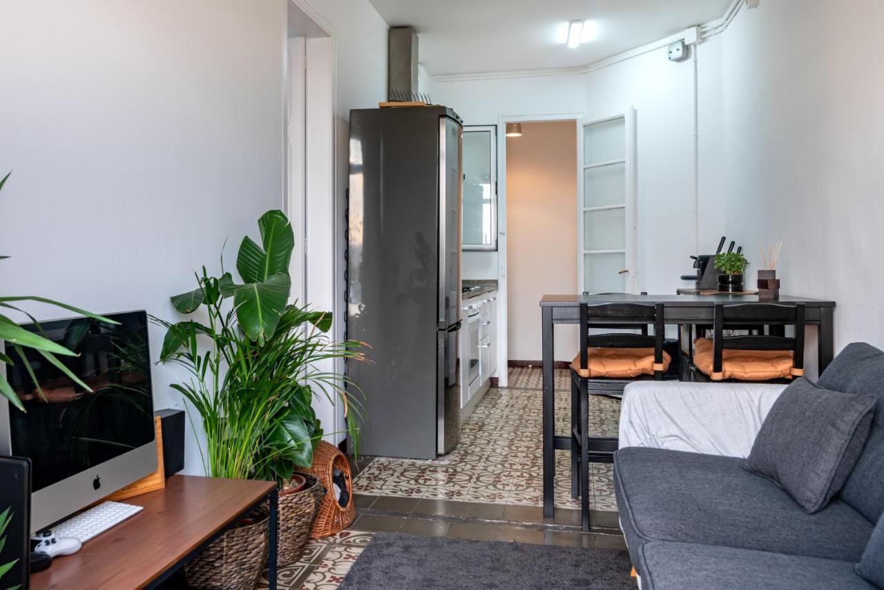 Superb Cute Flat Barcelona Bests View On The Sea For Couple Zewnętrze zdjęcie